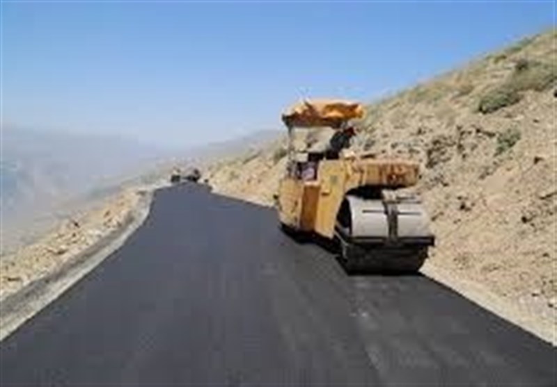 7900 کیلومتر راه فرعی و روستایی کشور آسفالت و ایمن‌سازی شد