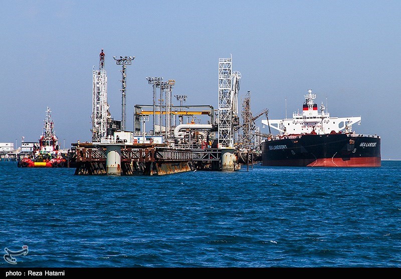 بارگیری 2.7 میلیون بشکه‌ای 2 نفتکش، امروز از خارک