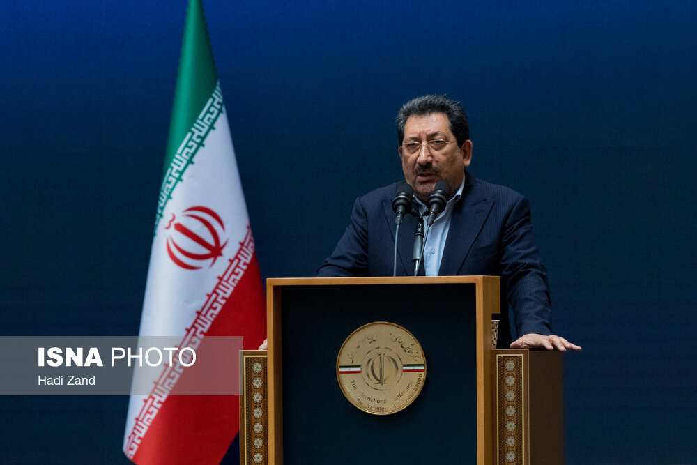 وزیر صمت: صنعت کشور سخت‌ترین دوران خود را می‌گذراند